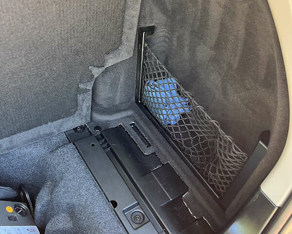 Черный БМВ 3 Серия, объемом двигателя 2 л и пробегом 279 тыс. км за 7650 $, фото 15 на Automoto.ua