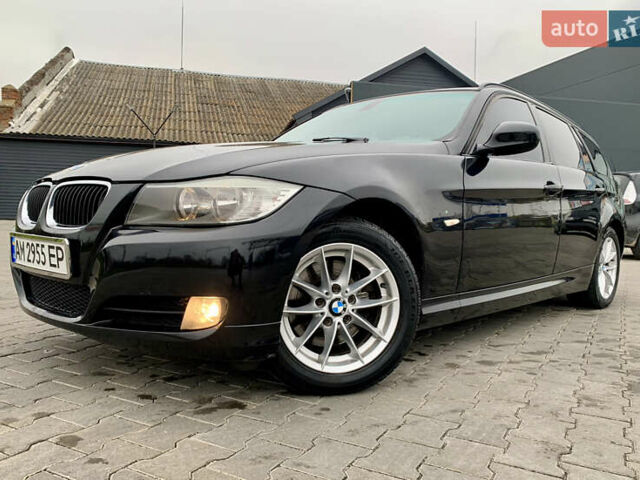 Черный БМВ 3 Серия, объемом двигателя 2 л и пробегом 318 тыс. км за 9300 $, фото 6 на Automoto.ua