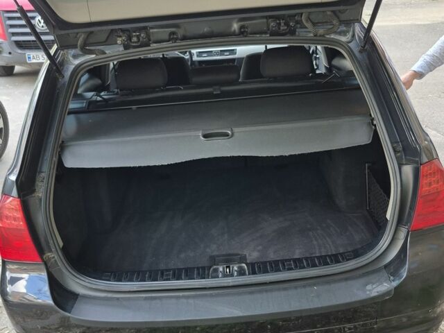 Черный БМВ 3 Серия, объемом двигателя 2 л и пробегом 379 тыс. км за 8500 $, фото 5 на Automoto.ua