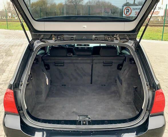 Черный БМВ 3 Серия, объемом двигателя 2 л и пробегом 318 тыс. км за 9300 $, фото 26 на Automoto.ua