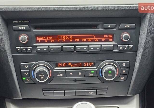 Черный БМВ 3 Серия, объемом двигателя 2 л и пробегом 380 тыс. км за 7999 $, фото 26 на Automoto.ua