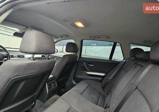 Черный БМВ 3 Серия, объемом двигателя 2 л и пробегом 380 тыс. км за 7999 $, фото 20 на Automoto.ua