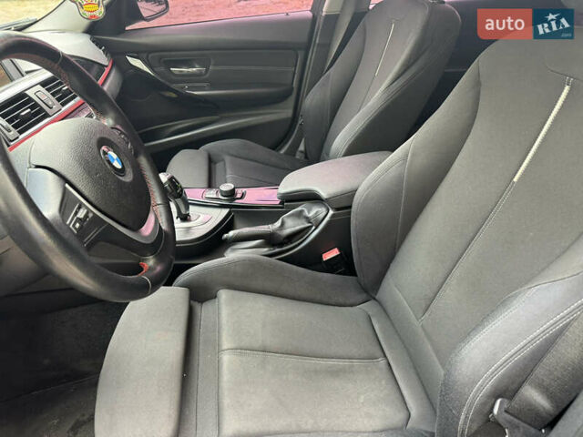 Черный БМВ 3 Серия, объемом двигателя 2 л и пробегом 330 тыс. км за 10999 $, фото 12 на Automoto.ua