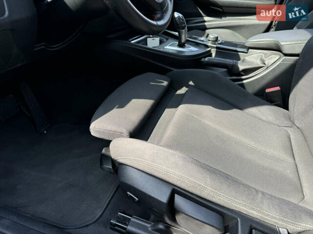 Черный БМВ 3 Серия, объемом двигателя 2 л и пробегом 330 тыс. км за 10999 $, фото 49 на Automoto.ua