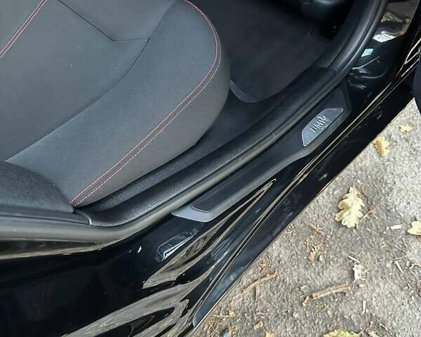 Чорний БМВ 3 Серія, об'ємом двигуна 3 л та пробігом 241 тис. км за 20500 $, фото 31 на Automoto.ua