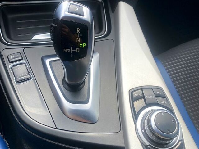 Черный БМВ 3 Серия, объемом двигателя 2 л и пробегом 310 тыс. км за 11300 $, фото 7 на Automoto.ua