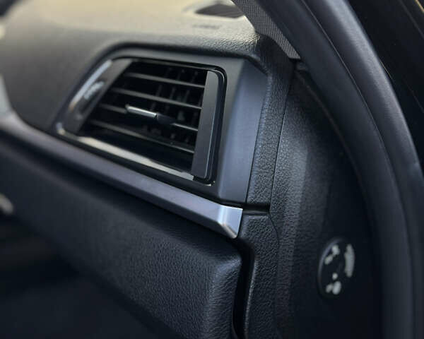 Черный БМВ 3 Серия, объемом двигателя 2 л и пробегом 350 тыс. км за 11800 $, фото 17 на Automoto.ua