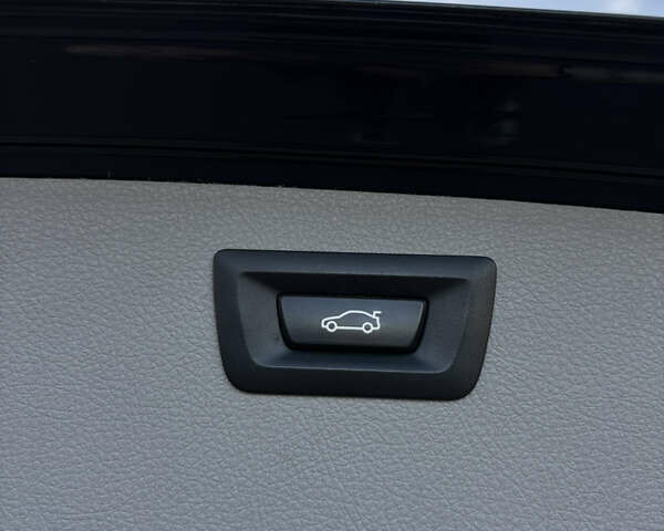 Черный БМВ 3 Серия, объемом двигателя 2 л и пробегом 350 тыс. км за 11800 $, фото 11 на Automoto.ua