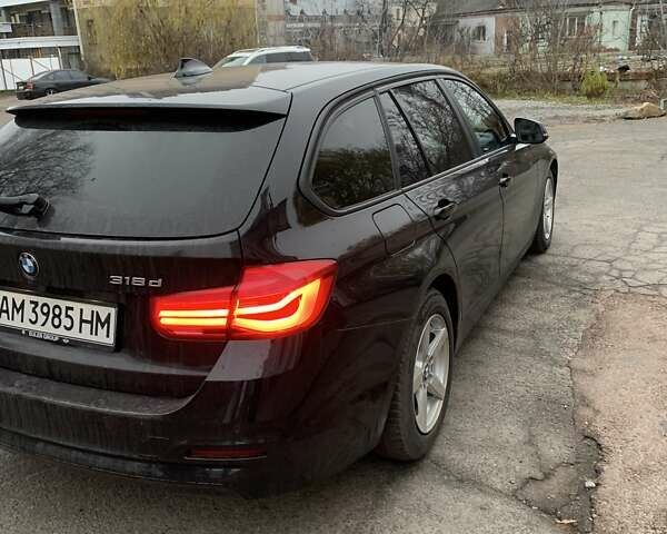 Чорний БМВ 3 Серія, об'ємом двигуна 2 л та пробігом 241 тис. км за 16250 $, фото 3 на Automoto.ua