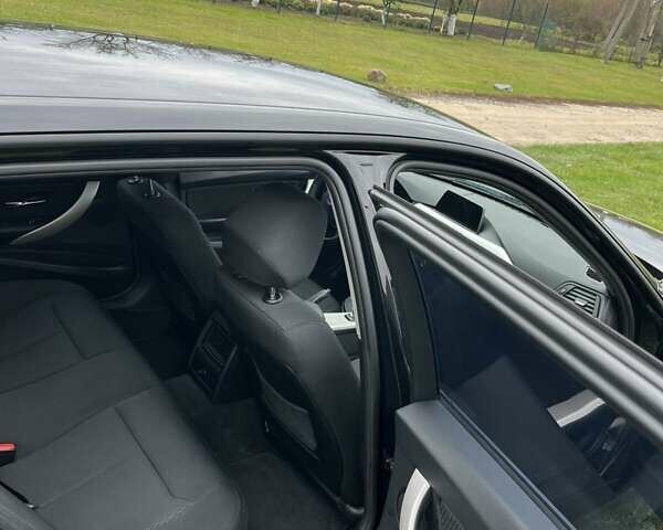 Чорний БМВ 3 Серія, об'ємом двигуна 2 л та пробігом 292 тис. км за 14700 $, фото 6 на Automoto.ua