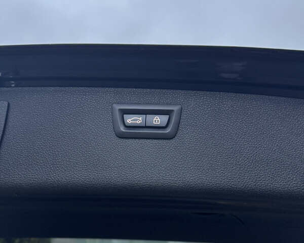 Черный БМВ 3 Серия, объемом двигателя 3 л и пробегом 251 тыс. км за 26000 $, фото 5 на Automoto.ua