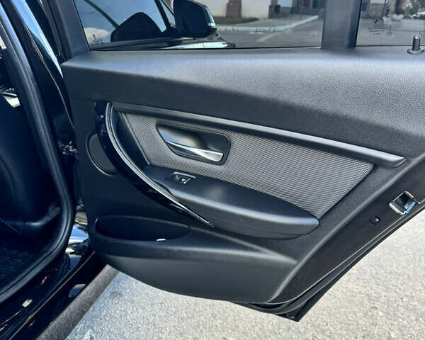 Черный БМВ 3 Серия, объемом двигателя 2 л и пробегом 230 тыс. км за 17300 $, фото 11 на Automoto.ua