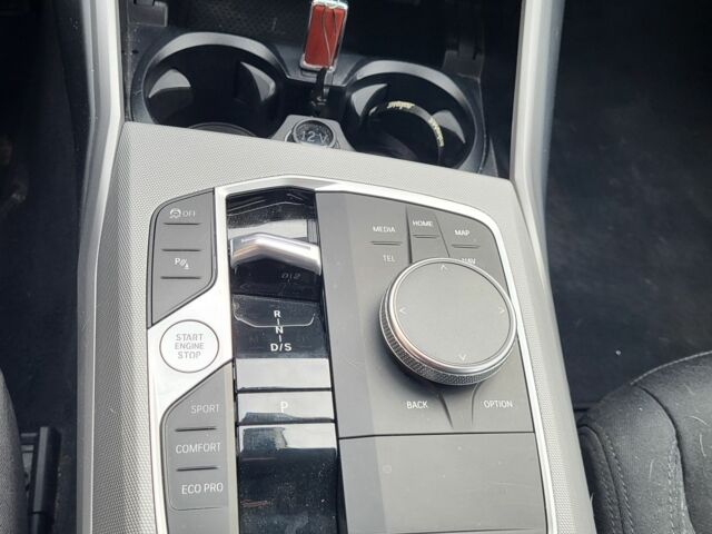 БМВ 3 Серия 2022 в Стрые на Automoto.ua Черный БМВ 3 Серия, объемом двигателя 2 л и пробегом 82 тыс. км за 32044 $, фото 19 на Automoto.ua