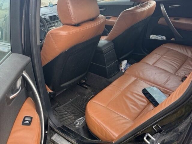 БМВ 3 Серия 2006 в Бурыне на Automoto.ua Черный БМВ 3 Серия, объемом двигателя 2 л и пробегом 450 тыс. км за 3300 $, фото 2 на Automoto.ua