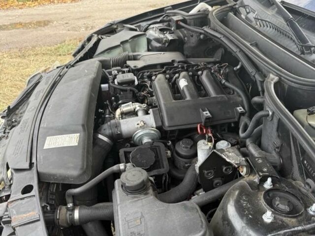 БМВ 3 Серия 2006 в Бурыне на Automoto.ua Черный БМВ 3 Серия, объемом двигателя 2 л и пробегом 450 тыс. км за 3300 $, фото 7 на Automoto.ua