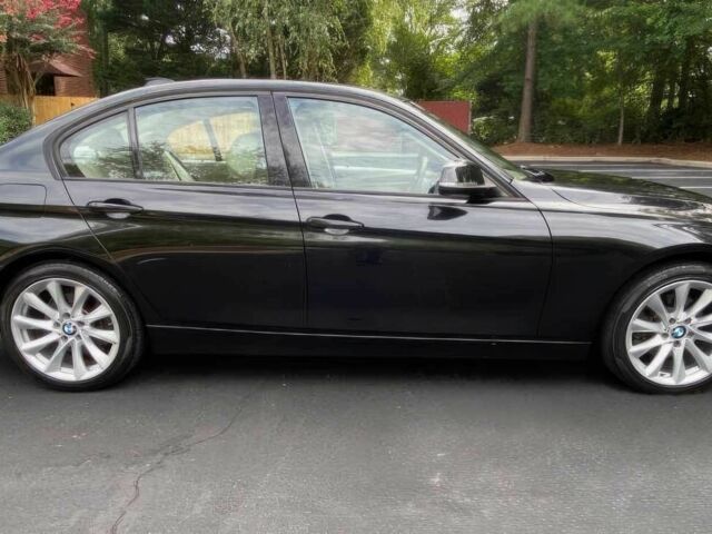 Чорний БМВ 3 Серія, об'ємом двигуна 2 л та пробігом 82 тис. км за 9000 $, фото 3 на Automoto.ua