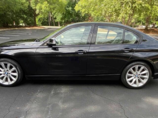 Чорний БМВ 3 Серія, об'ємом двигуна 2 л та пробігом 82 тис. км за 9000 $, фото 4 на Automoto.ua