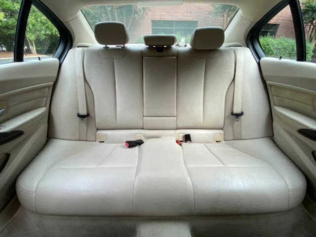 Чорний БМВ 3 Серія, об'ємом двигуна 2 л та пробігом 82 тис. км за 9000 $, фото 10 на Automoto.ua