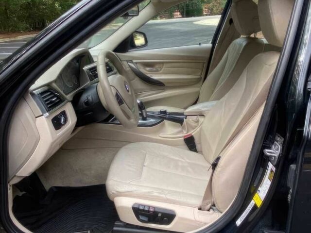 Чорний БМВ 3 Серія, об'ємом двигуна 2 л та пробігом 82 тис. км за 9000 $, фото 8 на Automoto.ua