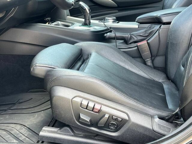 Черный БМВ 3 Серия, объемом двигателя 3 л и пробегом 165 тыс. км за 17999 $, фото 7 на Automoto.ua