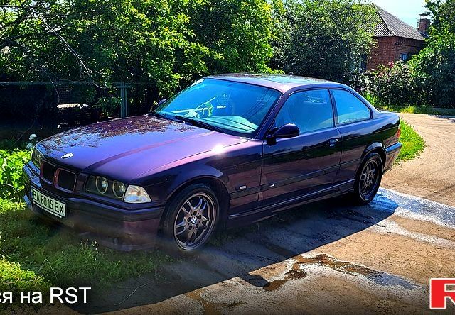 Фиолетовый БМВ 3 Серия, объемом двигателя 2 л и пробегом 0 тыс. км за 3000 $, фото 1 на Automoto.ua