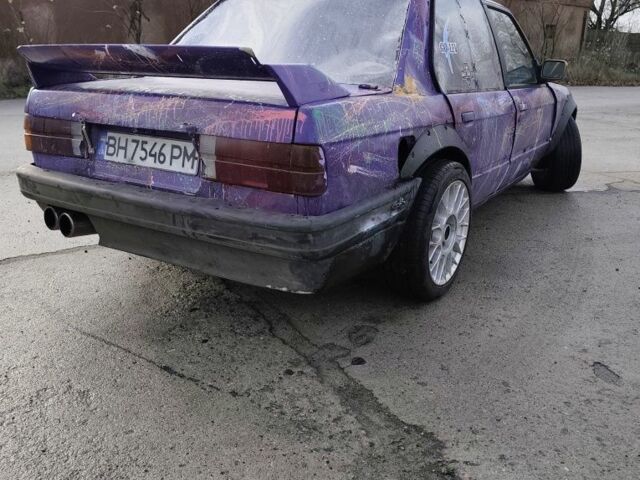 Фиолетовый БМВ 3 Серия, объемом двигателя 1.8 л и пробегом 200 тыс. км за 4300 $, фото 4 на Automoto.ua