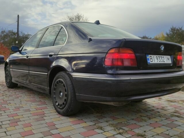 Фиолетовый БМВ 3 Серия, объемом двигателя 2 л и пробегом 470 тыс. км за 4000 $, фото 2 на Automoto.ua