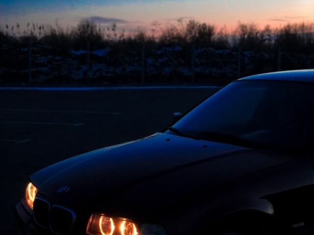 Фіолетовий БМВ 3 Серія, об'ємом двигуна 2 л та пробігом 456 тис. км за 3200 $, фото 2 на Automoto.ua