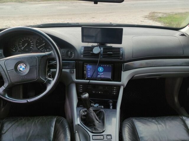 Фиолетовый БМВ 3 Серия, объемом двигателя 2 л и пробегом 470 тыс. км за 4000 $, фото 5 на Automoto.ua