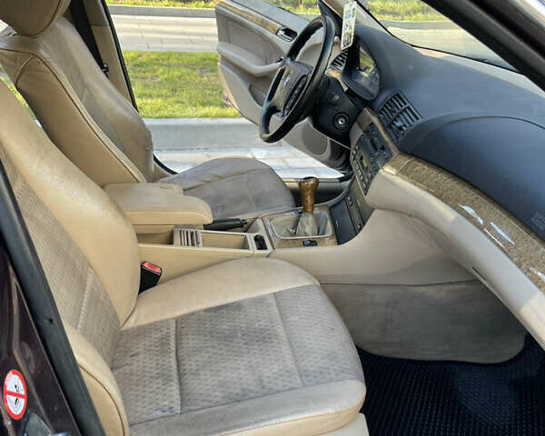 Фиолетовый БМВ 3 Серия, объемом двигателя 2 л и пробегом 321 тыс. км за 3350 $, фото 22 на Automoto.ua