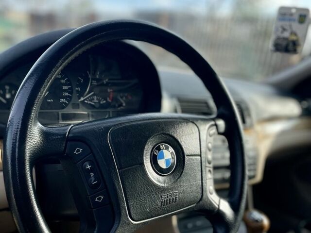 Фиолетовый БМВ 3 Серия, объемом двигателя 2 л и пробегом 320 тыс. км за 4499 $, фото 14 на Automoto.ua