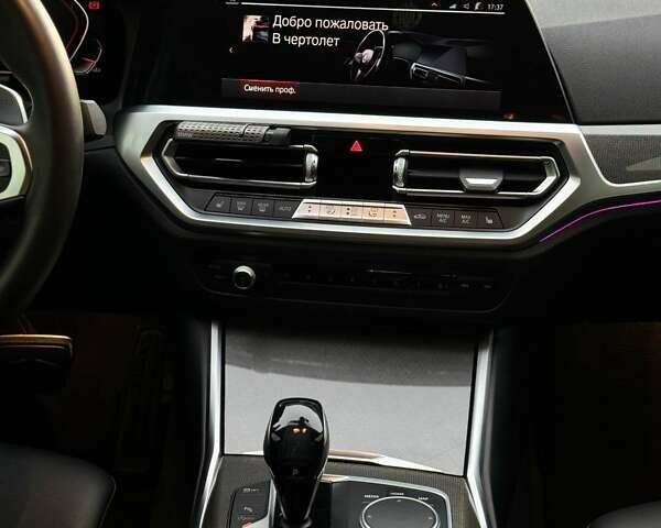 Фіолетовий БМВ 3 Серія, об'ємом двигуна 3 л та пробігом 41 тис. км за 55999 $, фото 15 на Automoto.ua