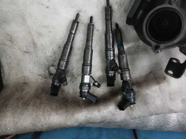 Коричневый БМВ 3 Серия, объемом двигателя 2 л и пробегом 260 тыс. км за 100 $, фото 2 на Automoto.ua