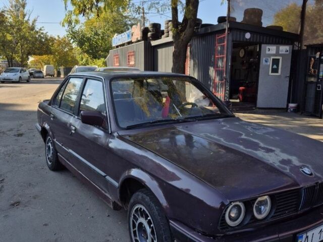 Коричневий БМВ 3 Серія, об'ємом двигуна 1.6 л та пробігом 300 тис. км за 1200 $, фото 1 на Automoto.ua