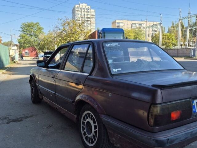 Коричневий БМВ 3 Серія, об'ємом двигуна 1.6 л та пробігом 300 тис. км за 1200 $, фото 4 на Automoto.ua