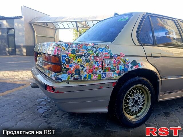 Коричневый БМВ 3 Серия, объемом двигателя 2 л и пробегом 250 тыс. км за 1350 $, фото 2 на Automoto.ua