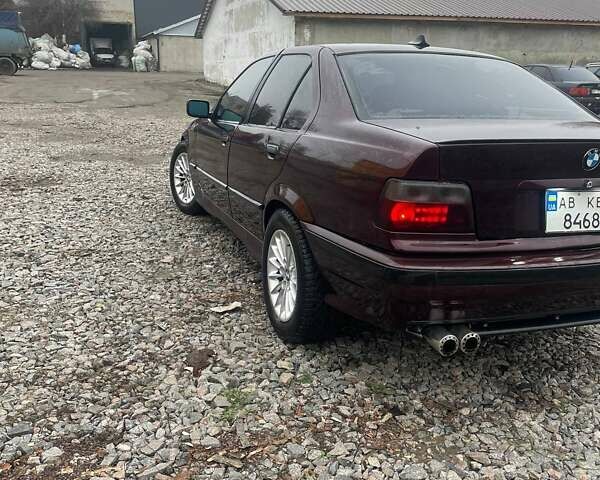 Коричневый БМВ 3 Серия, объемом двигателя 1.8 л и пробегом 300 тыс. км за 3200 $, фото 2 на Automoto.ua