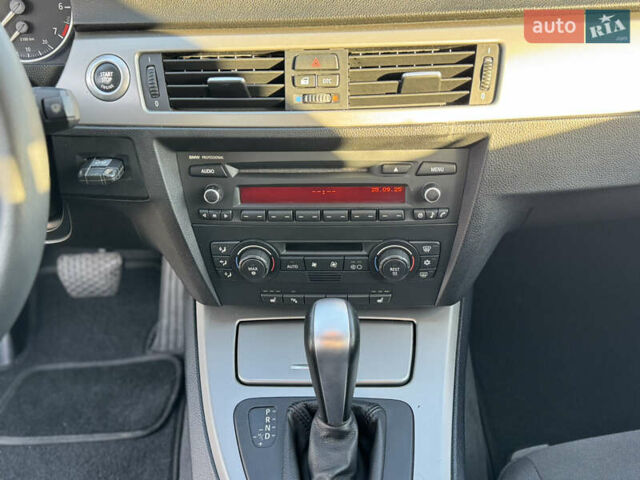 Коричневий БМВ 3 Серія, об'ємом двигуна 2 л та пробігом 265 тис. км за 6900 $, фото 40 на Automoto.ua