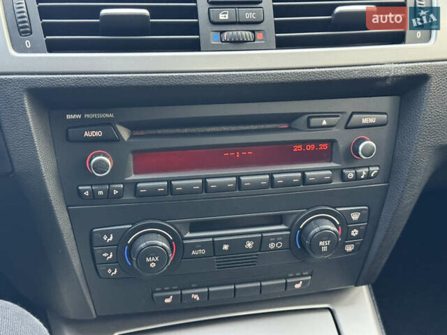 Коричневий БМВ 3 Серія, об'ємом двигуна 2 л та пробігом 265 тис. км за 6900 $, фото 31 на Automoto.ua