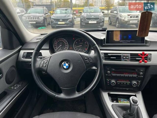 Коричневий БМВ 3 Серія, об'ємом двигуна 2 л та пробігом 280 тис. км за 9290 $, фото 13 на Automoto.ua