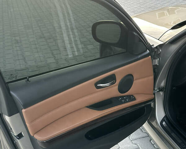 Коричневый БМВ 3 Серия, объемом двигателя 2.98 л и пробегом 172 тыс. км за 11000 $, фото 25 на Automoto.ua