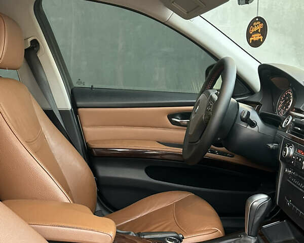 Коричневый БМВ 3 Серия, объемом двигателя 2.98 л и пробегом 172 тыс. км за 11000 $, фото 27 на Automoto.ua