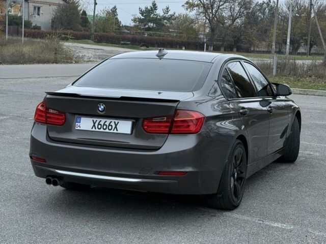 Коричневый БМВ 3 Серия, объемом двигателя 2 л и пробегом 150 тыс. км за 13000 $, фото 2 на Automoto.ua