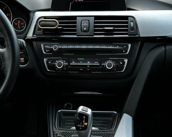 Коричневый БМВ 3 Серия, объемом двигателя 2 л и пробегом 270 тыс. км за 15555 $, фото 25 на Automoto.ua