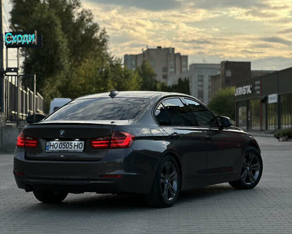 Коричневый БМВ 3 Серия, объемом двигателя 2 л и пробегом 270 тыс. км за 15555 $, фото 1 на Automoto.ua