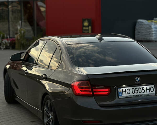 Коричневый БМВ 3 Серия, объемом двигателя 2 л и пробегом 270 тыс. км за 15555 $, фото 35 на Automoto.ua