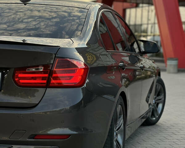 Коричневый БМВ 3 Серия, объемом двигателя 2 л и пробегом 270 тыс. км за 15555 $, фото 16 на Automoto.ua