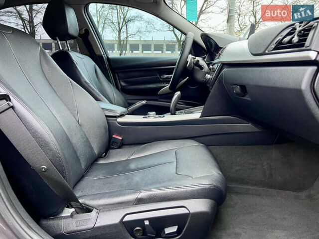 Коричневый БМВ 3 Серия, объемом двигателя 2 л и пробегом 102 тыс. км за 13750 $, фото 63 на Automoto.ua