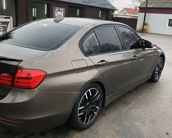 Коричневый БМВ 3 Серия, объемом двигателя 2 л и пробегом 174 тыс. км за 14000 $, фото 19 на Automoto.ua