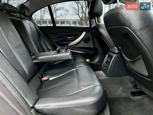 Коричневый БМВ 3 Серия, объемом двигателя 2 л и пробегом 102 тыс. км за 13750 $, фото 72 на Automoto.ua